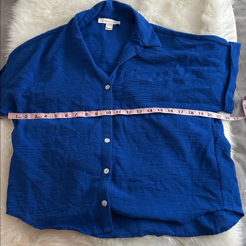 MONTEAU Elegant Royal Blue Button-Down Shirt - Picture 3 of 6